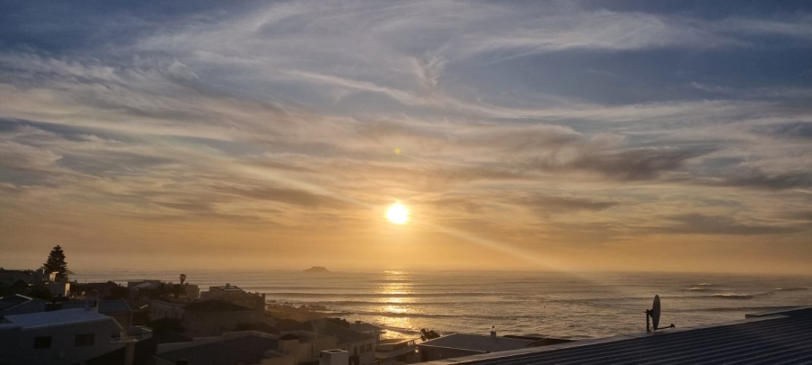 4 Bedroom Property for Sale in Yzerfontein Western Cape